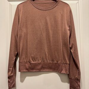 Vuori Daydream Crewneck Long Sleeve Top in Mauve Size M